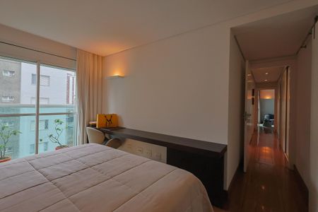 Apartamento à venda com 176m², 4 quartos e 4 vagasSuíte 3