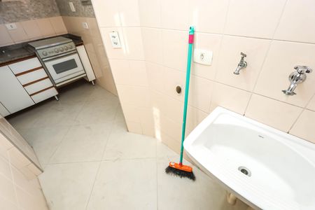 Apartamento à venda com 45m², 1 quarto e 1 vagaCozinha e Área de Serviço