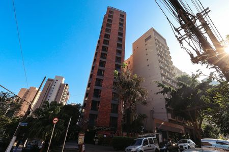 Apartamento à venda com 45m², 1 quarto e 1 vagaFachada