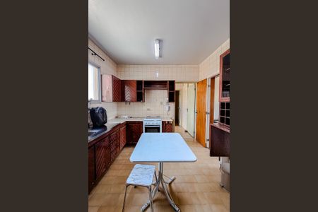 Apartamento à venda com 110m², 3 quartos e 2 vagasCozinha