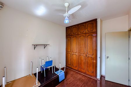 Apartamento à venda com 110m², 3 quartos e 2 vagasQuarto 2