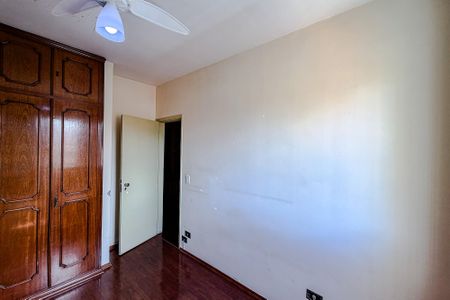 Apartamento à venda com 110m², 3 quartos e 2 vagasQuarto 2