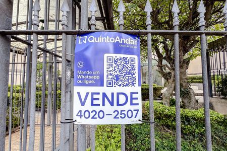Apartamento à venda com 110m², 3 quartos e 2 vagasPlaquinha