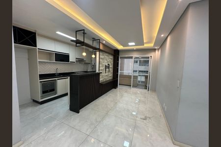 Sala de apartamento para alugar com 3 quartos, 76m² em Bethaville I, Barueri