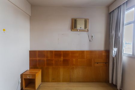 Apartamento à venda com 38m², 1 quarto e 1 vaga Apartamento à venda com 38m², 1 quarto e 1 vagaSuíte