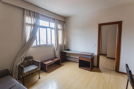 Sala de apartamento à venda com 1 quarto, 38m² em Vila Suzana, Belo Horizonte