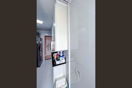 Apartamento para alugar com 66m², 3 quartos e 1 vagaÁrea de Serviço