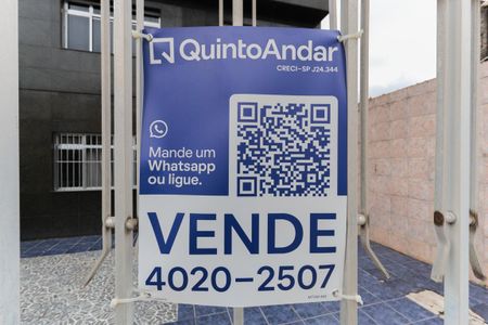 Casa à venda com 370m², 3 quartos e 8 vagas Casa à venda com 370m², 3 quartos e 8 vagasPlaquinha