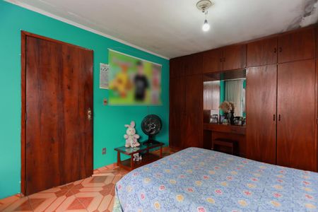 Casa à venda com 370m², 3 quartos e 8 vagas Casa à venda com 370m², 3 quartos e 8 vagasQuarto 1