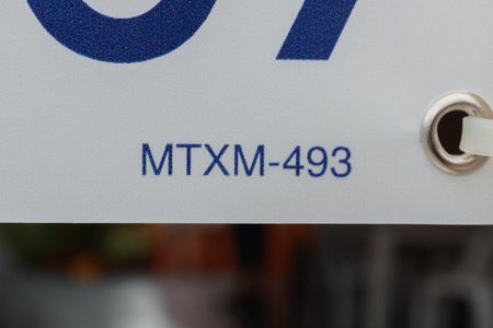 Casa à venda com 370m², 3 quartos e 8 vagas Casa à venda com 370m², 3 quartos e 8 vagasMTXM-493