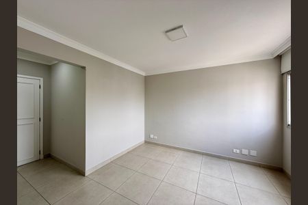 Apartamento para alugar com 37m², 1 quarto e 1 vagaSala
