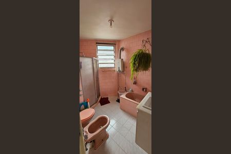 Apartamento para alugar com 83m², 3 quartos e sem vaga Apartamento para alugar com 83m², 3 quartos e sem vagaBanheiro