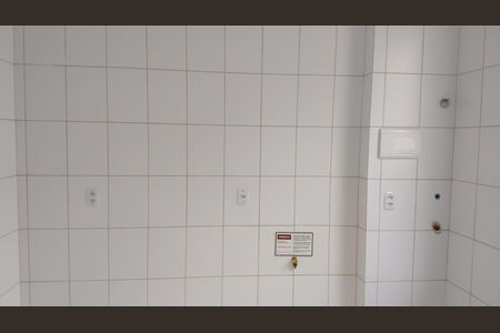 Cozinha de apartamento para alugar com 2 quartos, 52m² em Shopping Park, Uberlândia