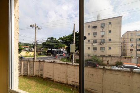 Vista da Rua de apartamento para alugar com 2 quartos, 44m² em Guaratiba, Rio de Janeiro
