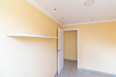 Quarto 1 de apartamento para alugar com 2 quartos, 44m² em Guaratiba, Rio de Janeiro