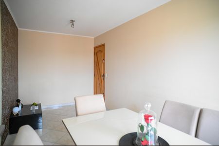 Apartamento à venda com 58m², 2 quartos e 1 vagaSala