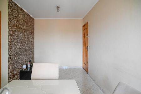 Sala de apartamento à venda com 2 quartos, 58m² em Jardim Santa Emilia, São Paulo