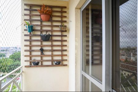 Varanda de apartamento à venda com 2 quartos, 58m² em Jardim Santa Emilia, São Paulo