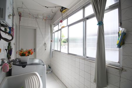 Apartamento à venda com 79m², 2 quartos e 1 vagaÁrea de Serviço