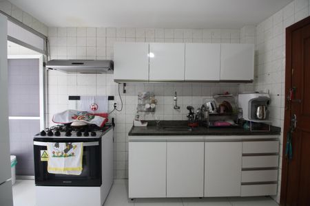 Apartamento à venda com 79m², 2 quartos e 1 vagaCozinha