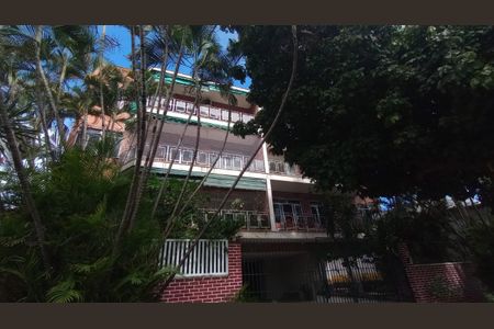 Apartamento à venda com 79m², 2 quartos e 1 vaga Apartamento à venda com 79m², 2 quartos e 1 vagaFachada