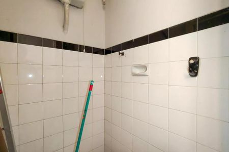 Apartamento para alugar com 90m², 3 quartos e 1 vaga Apartamento para alugar com 90m², 3 quartos e 1 vagaBanheiro