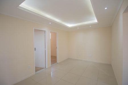 Sala de casa para alugar com 2 quartos, 100m² em Trindade, São Gonçalo