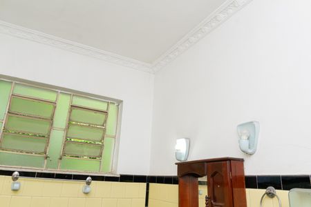 Casa para alugar com 110m², 2 quartos e 1 vagaBanheiro 1