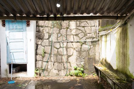 Casa para alugar com 110m², 2 quartos e 1 vagaÁrea de Serviço