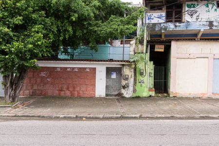 Casa para alugar com 110m², 2 quartos e 1 vagaPlaca Instalada em 27/02/2026 com o Código GMVO-171