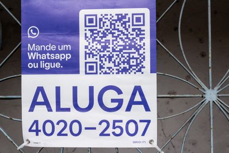 Casa para alugar com 110m², 2 quartos e 1 vagaPlaca Instalada em 27/02/2026 com o Código GMVO-171