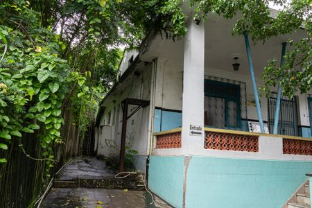 Casa para alugar com 110m², 2 quartos e 1 vagaQuintal