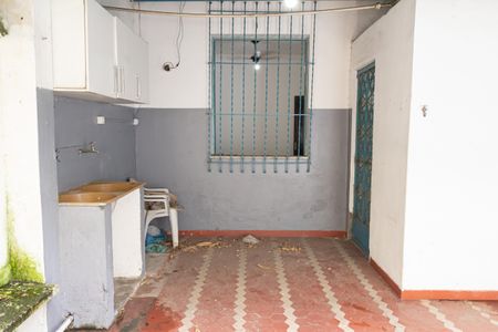 Casa para alugar com 110m², 2 quartos e 1 vagaÁrea de Serviço