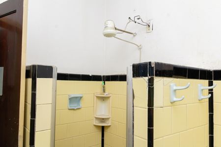 Casa para alugar com 110m², 2 quartos e 1 vagaBanheiro 1