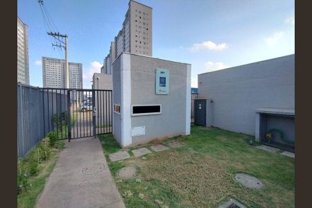 Apartamento para alugar com 42m², 2 quartos e sem vagaÁrea externa