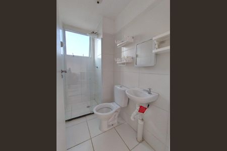 Banheiro de apartamento para alugar com 2 quartos, 42m² em Vila Nova Bonsucesso, Guarulhos