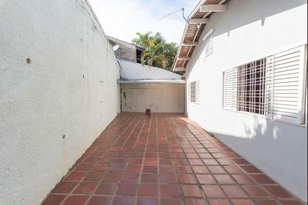 Casa à venda com 213m², 3 quartos e 4 vagasQuintal