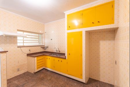 Casa à venda com 213m², 3 quartos e 4 vagasCozinha