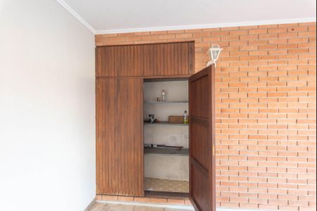 Casa à venda com 213m², 3 quartos e 4 vagasArmário da Garagem