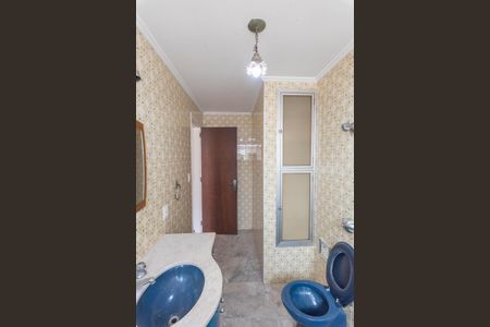 Casa à venda com 213m², 3 quartos e 4 vagasBanheiro da Suíte
