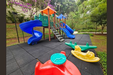 Apartamento à venda com 315m², 5 quartos e 4 vagasÁrea comum - Playground