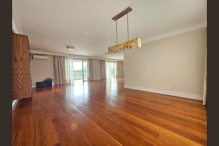 Apartamento à venda com 315m², 5 quartos e 4 vagasSala