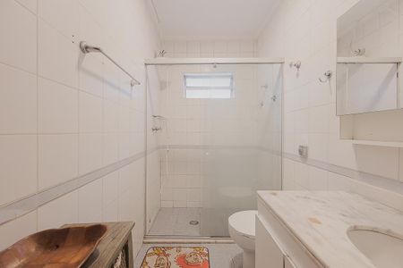 Casa à venda com 127m², 3 quartos e 2 vagas Casa à venda com 127m², 3 quartos e 2 vagasBanheiro da Suíte