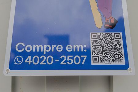 Casa à venda com 127m², 3 quartos e 2 vagas Casa à venda com 127m², 3 quartos e 2 vagasPlaquinha