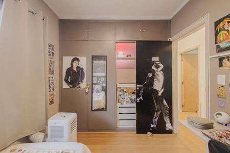 Casa à venda com 127m², 3 quartos e 2 vagas Casa à venda com 127m², 3 quartos e 2 vagasQuarto 2