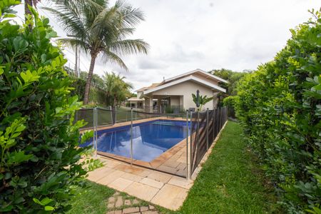 Casa de condomínio à venda com 128m², 3 quartos e 2 vagasÁREA COMUM - PISCINA/SALÃO DE FESTAS