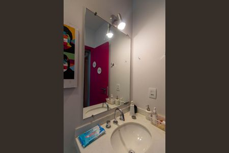 Casa de condomínio à venda com 128m², 3 quartos e 2 vagasBANHEIRO SOCIAL