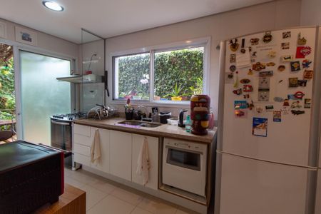 Casa de condomínio à venda com 128m², 3 quartos e 2 vagasCOZINHA