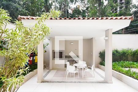 Apartamento para alugar com 41m², 2 quartos e 2 vagasÁrea comum - Churrasqueira