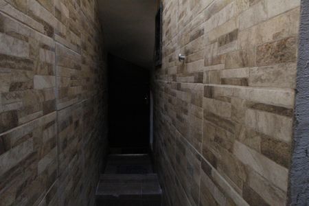 Casa de condomínio à venda com 140m², 3 quartos e 1 vagaChuveiro